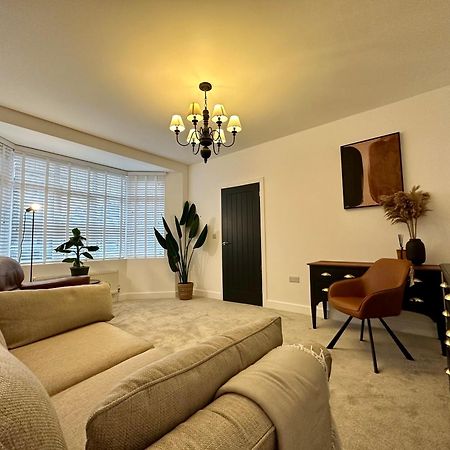 Clover Lodge Portsmouth Luxury Home With Off Road Free Parking エクステリア 写真